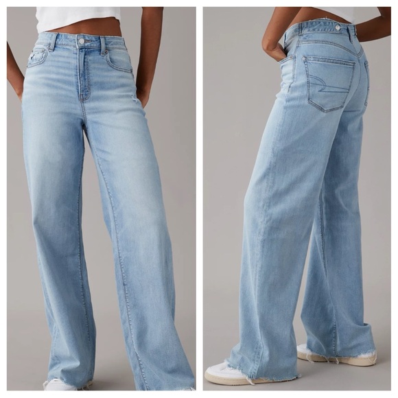 American Eagle Outfitters Denim - American Eagle sz 4 Dreamy Drape Stretch Super High-Waisted Baggy Wide-Leg Jean